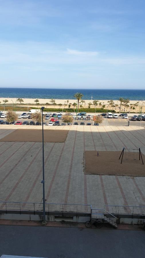 엠푸리아브라바 Les Vagues Au Balcon 아파트 외부 사진