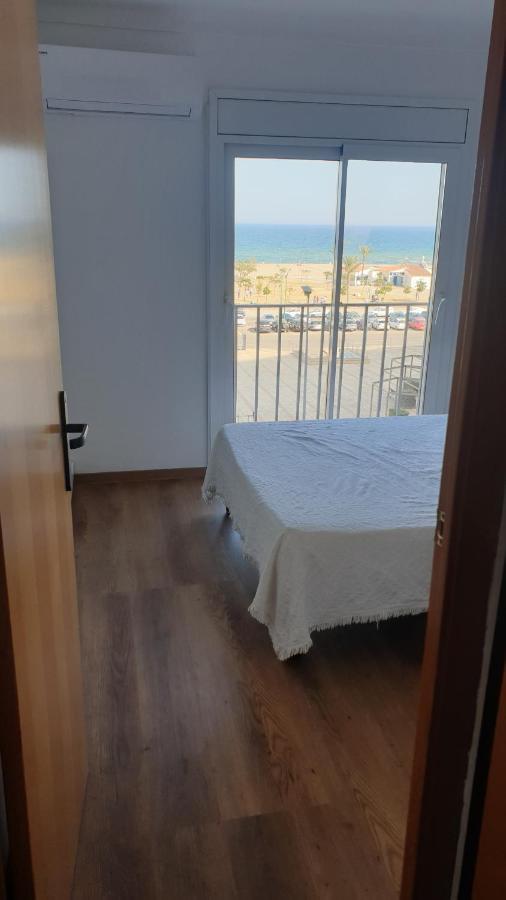 엠푸리아브라바 Les Vagues Au Balcon 아파트 외부 사진